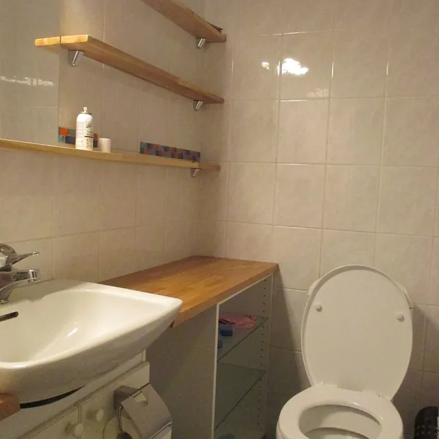 Kimppakämpän WC